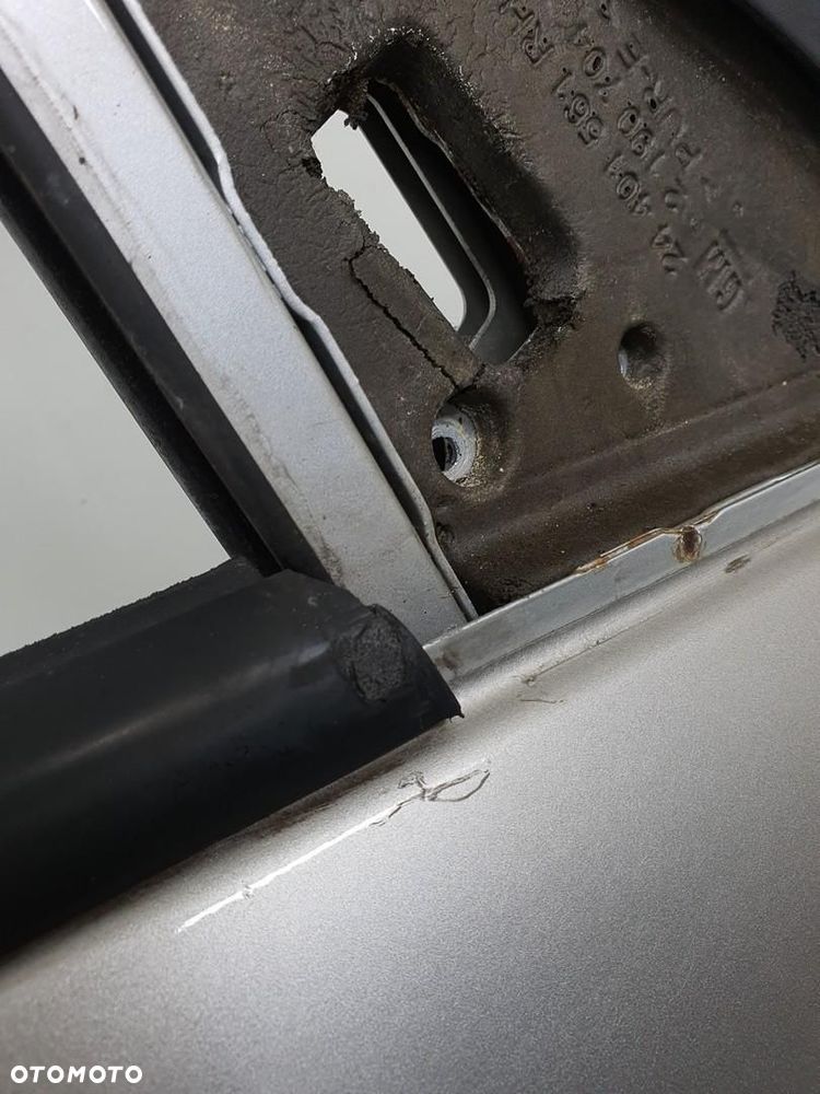 DRZWI PRAWY PRZÓD PRZEDNIE Z158 OPEL VECTRA C - 3