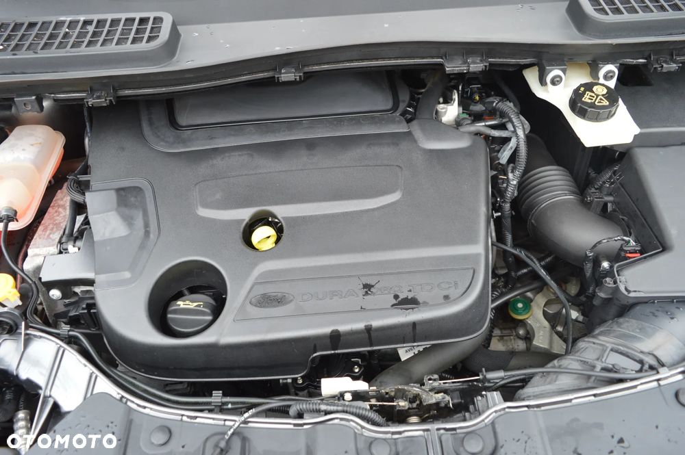 Ford Kuga 2.0 TDCi 4x4 Titanium - 24