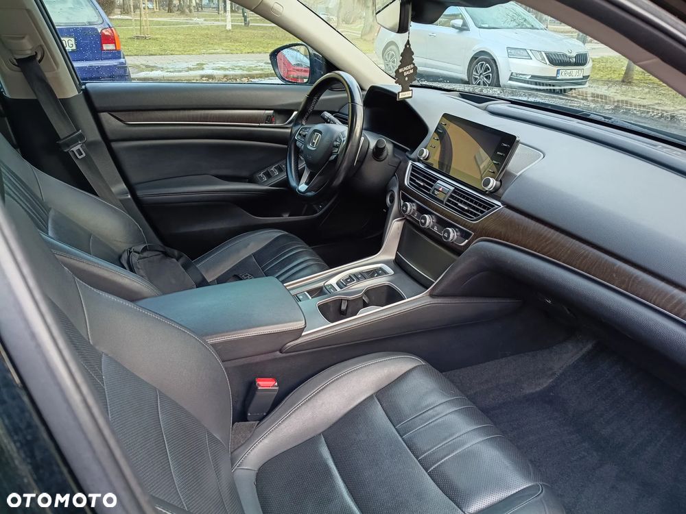 Honda Accord - 19