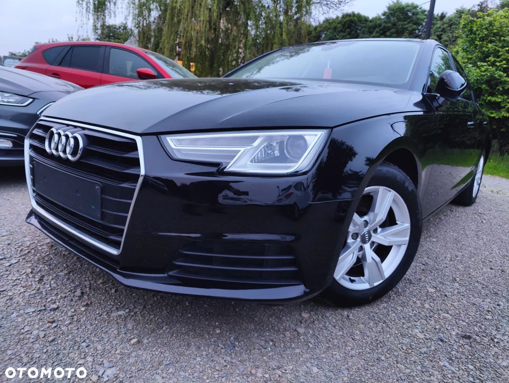 Audi A4 Limousine 1.4 TFSI Design S tronic - 6