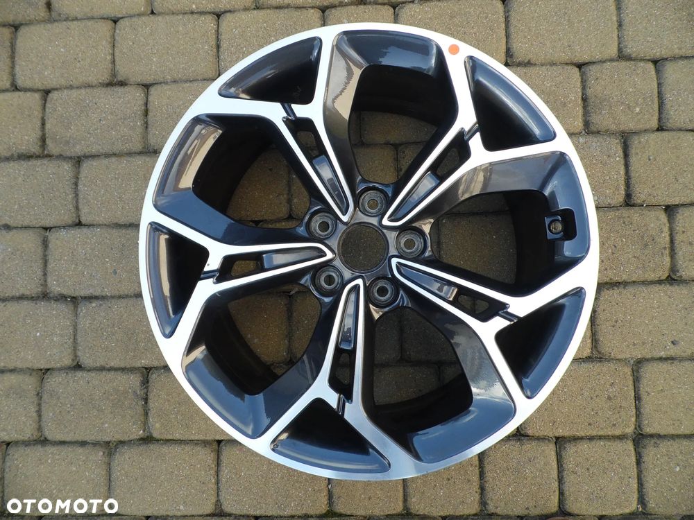 Felga 19" 5x114,3 KIA 52910-F1510 7,5x19 ET50,5 IDEALNA - 1