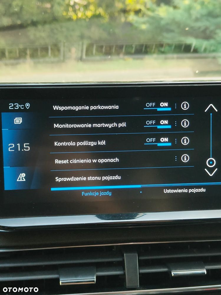 Peugeot 3008 BlueHDi 130 Stop & Start EAT8 GT - 26