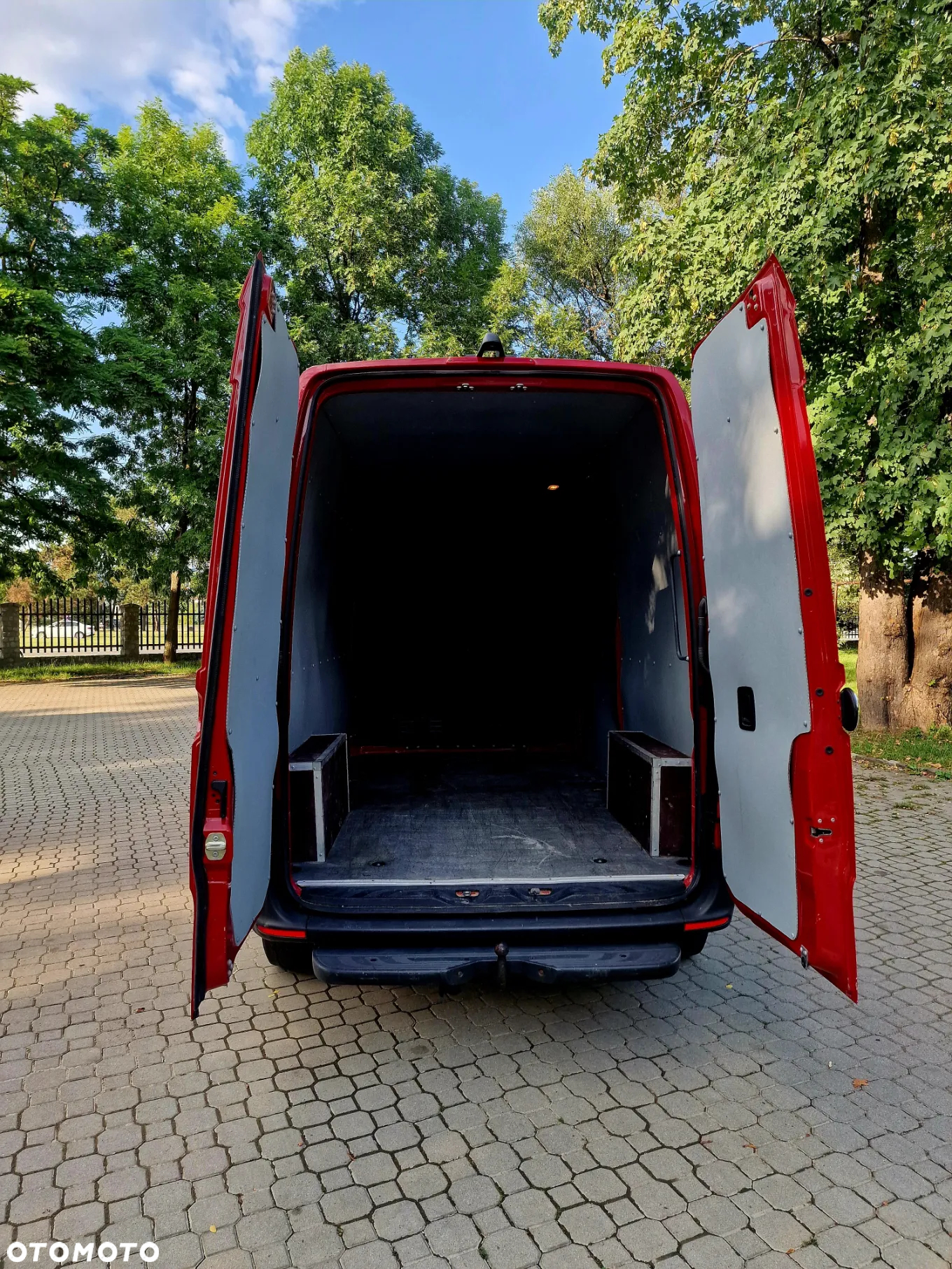 Mercedes-Benz SPRINTER - 11