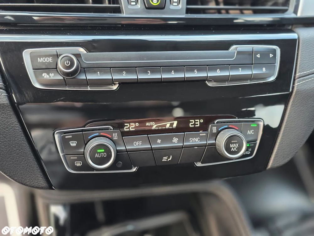 BMW X2 sDrive18i - 27