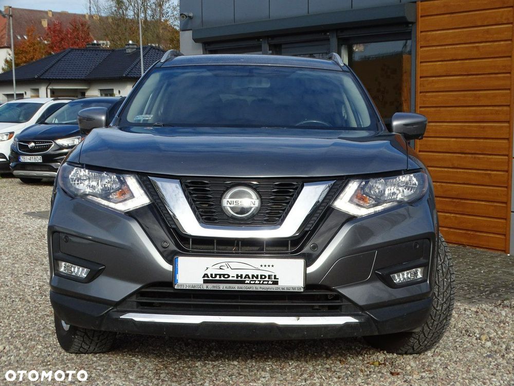 Nissan Rogue - 2