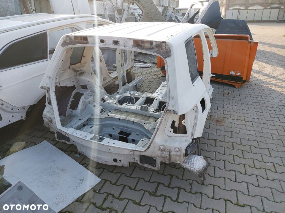 MERCEDES GLK X204 ĆWIARTKA TYŁ DACH WANNA - 3