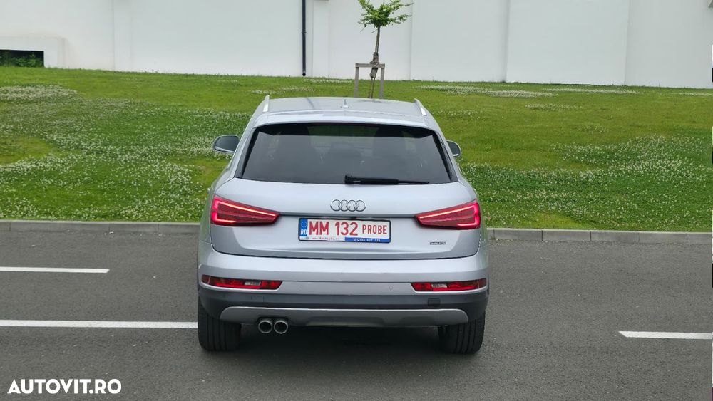 Audi Q3 2.0 TDI Quattro Stronic Sport - 24