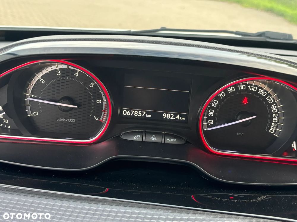 Peugeot 2008 PureTech 110 Stop&Start GT-Line Edition - 23