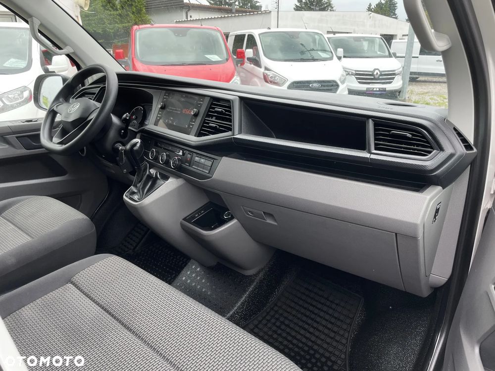 Volkswagen Transporter - 8