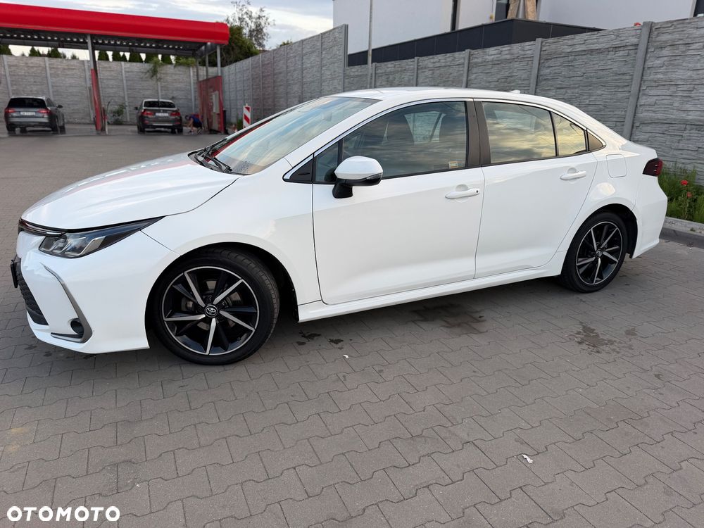 Toyota Corolla - 11