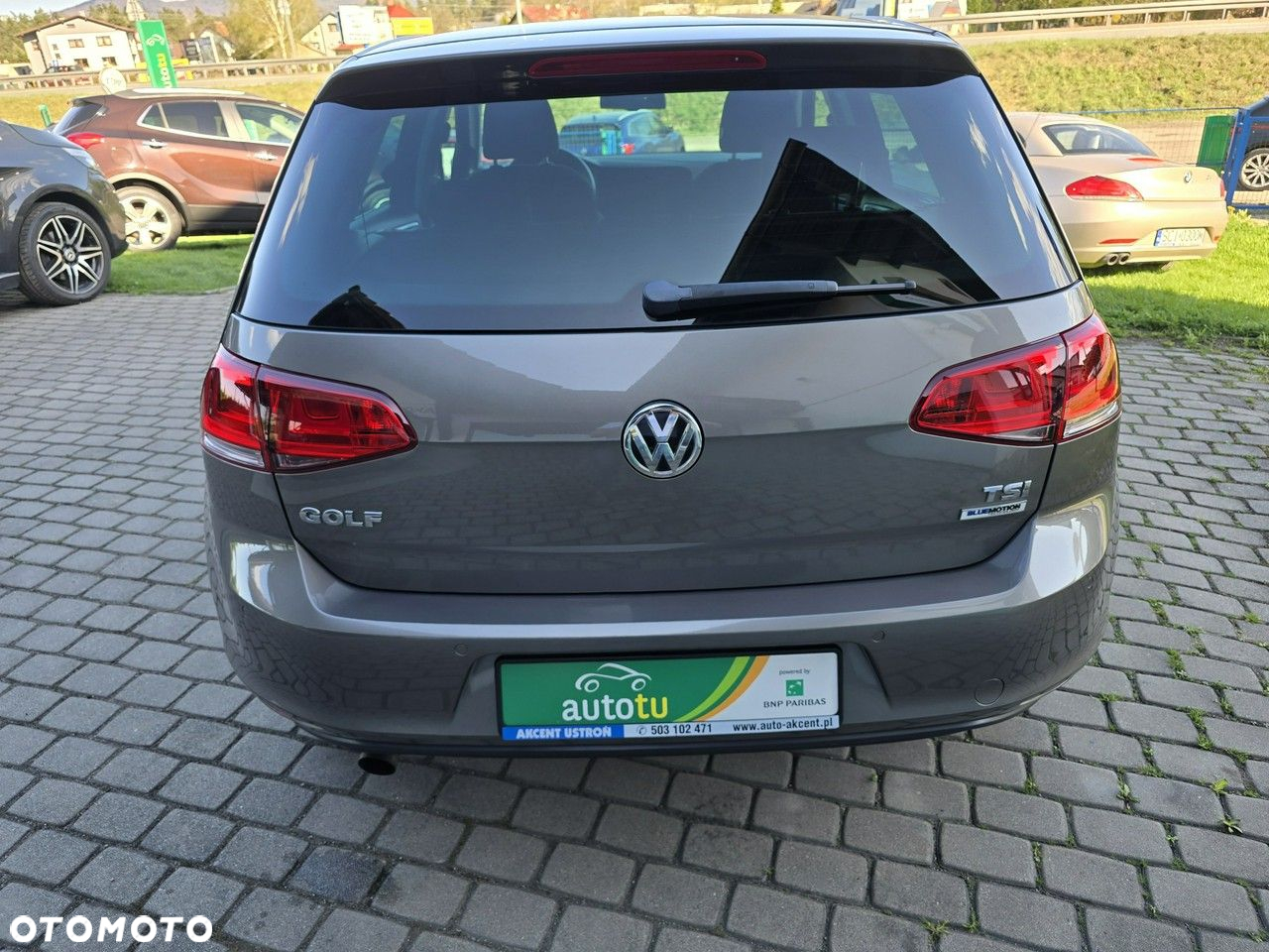 Volkswagen Golf 1.2 TSI BlueMotion Technology Lounge - 4
