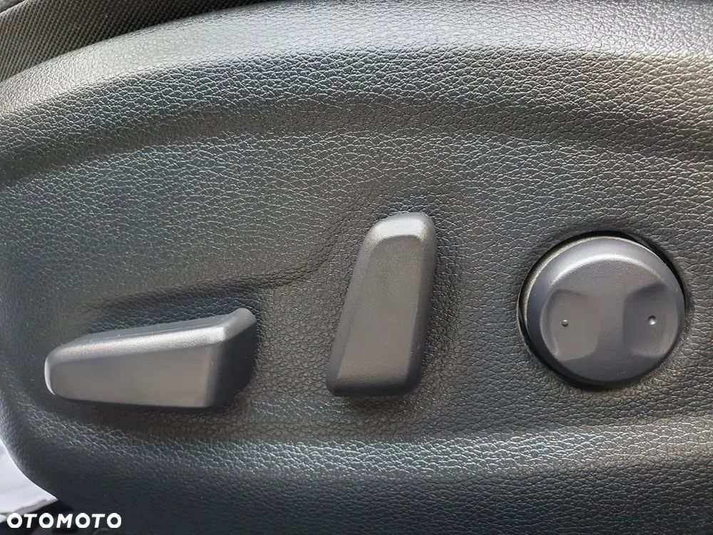 Kia Ceed 1.4 T-GDI OPF GT Line - 12