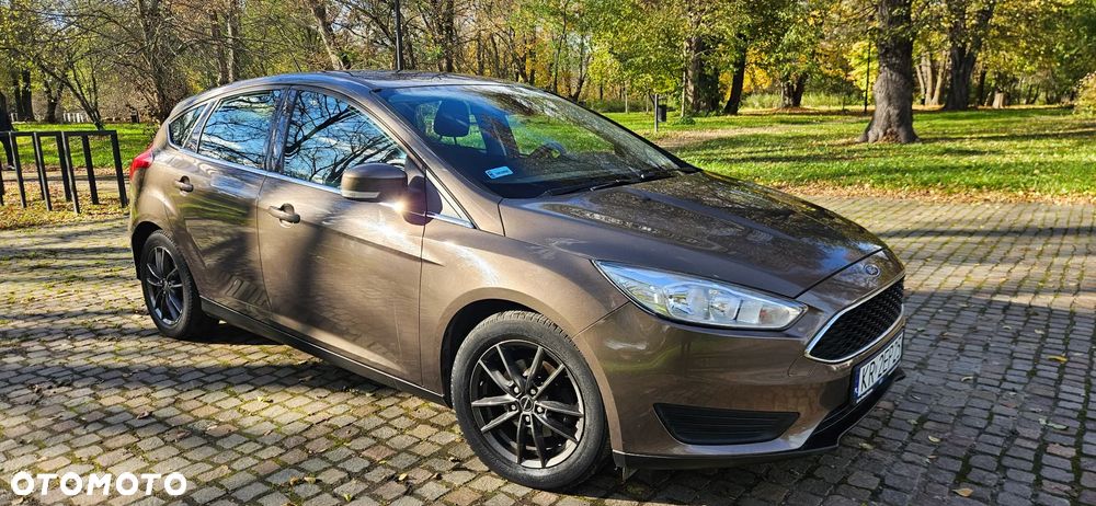 Ford Focus 1.6 Trend - 18