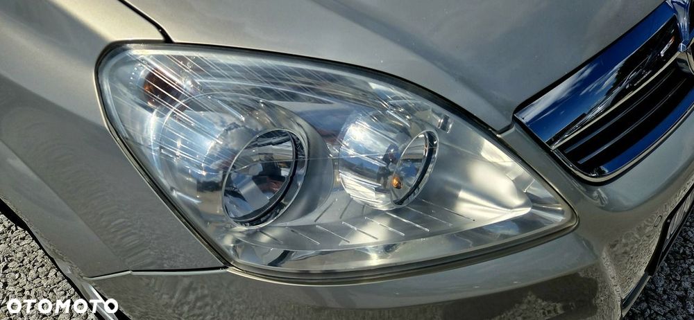 Opel Zafira 1.9 CDTI Edition Plus - 25