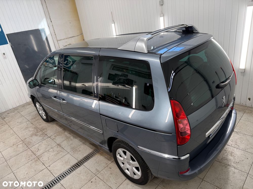 Peugeot 807 140 Automatik Platinum - 13