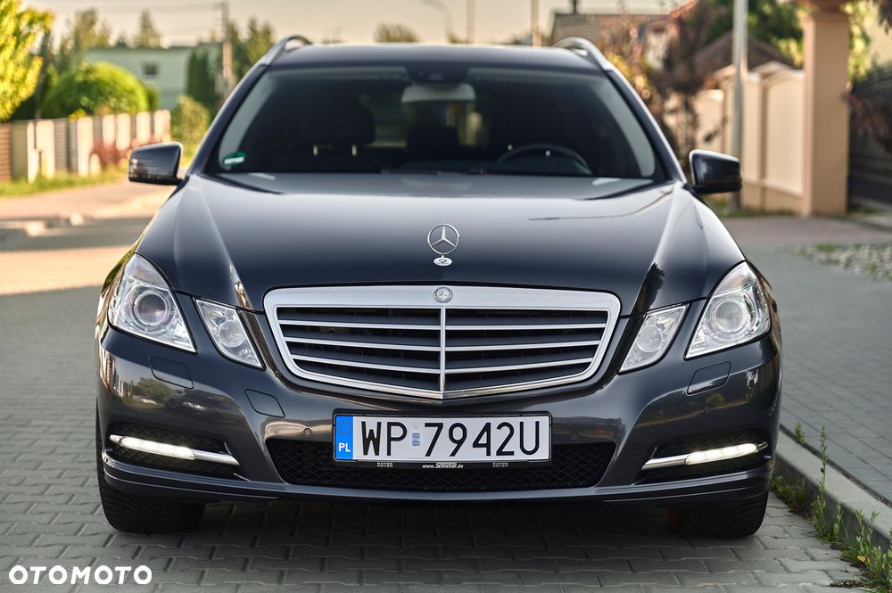 Mercedes-Benz Klasa E 250 CDI DPF 4Matic BlueEFFICIENCY 7G-TRONIC - 5