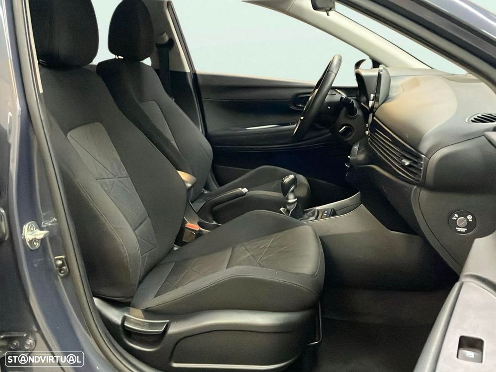 Hyundai Bayon - 14