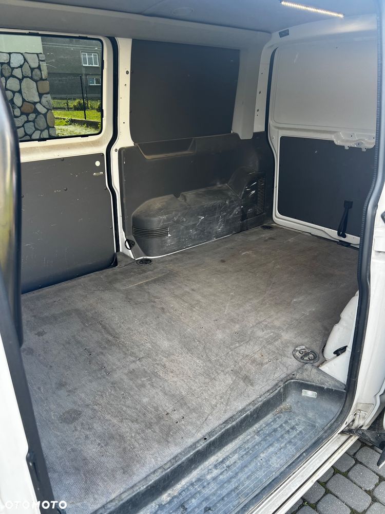 Volkswagen Transporter L1H1 DSG - 10