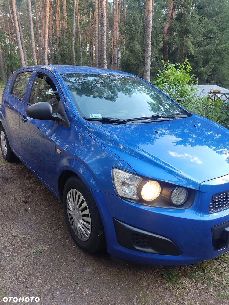 Chevrolet Aveo - 2