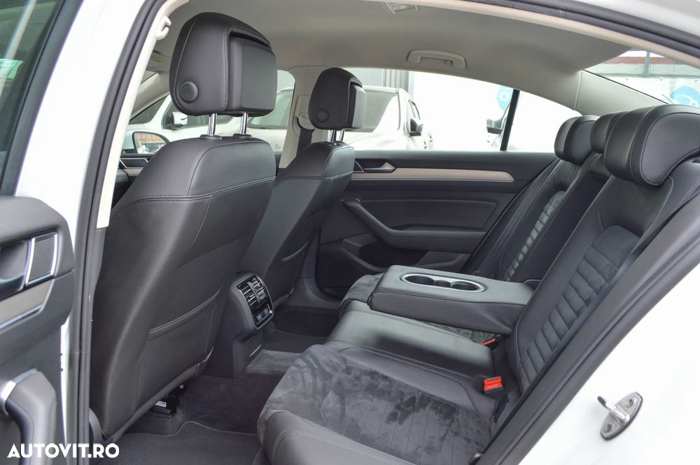 Volkswagen Passat 1.4 TSI DSG GTE - 19