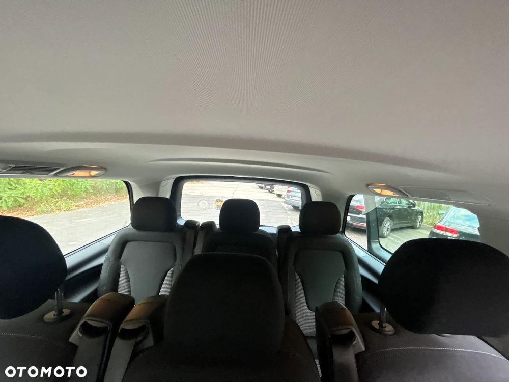 Mercedes-Benz Klasa V 220 d 9G-Tronic - 24