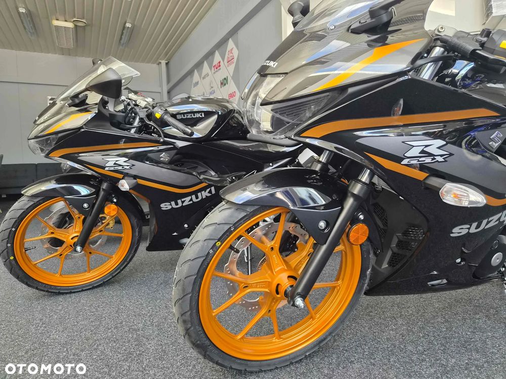Suzuki GSX-R - 13