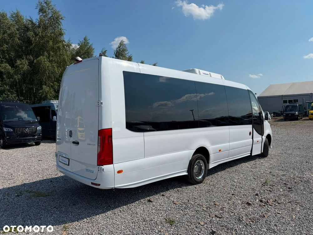 Mercedes-Benz Sprinter 519 - 4