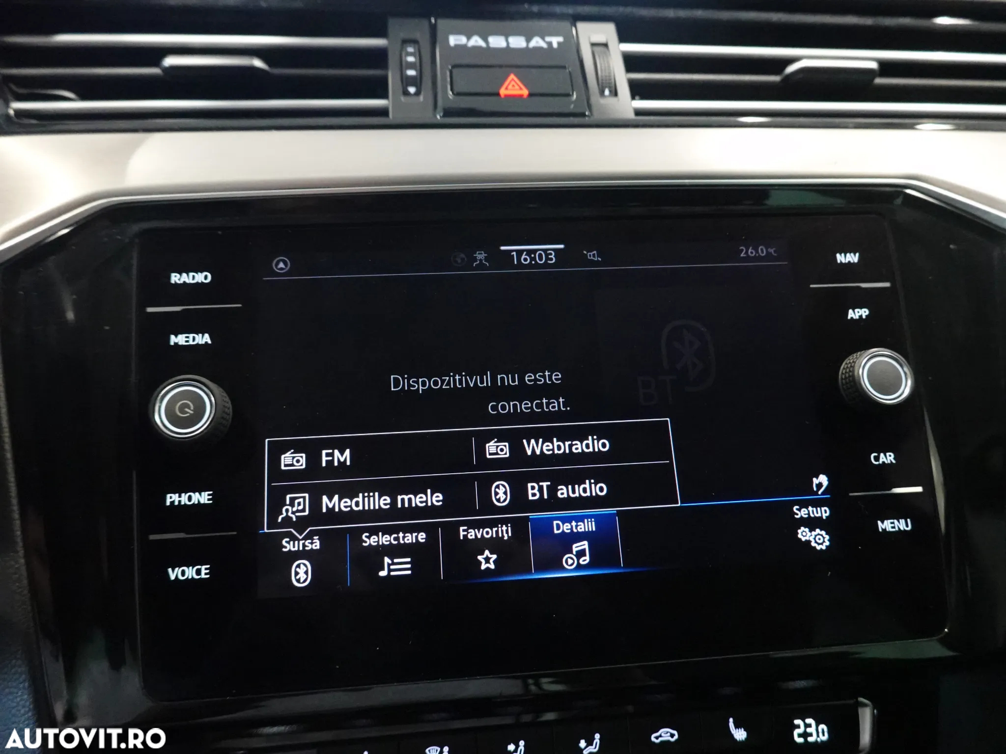 Volkswagen Passat Variant 2.0 TDI DSG Highline - 24