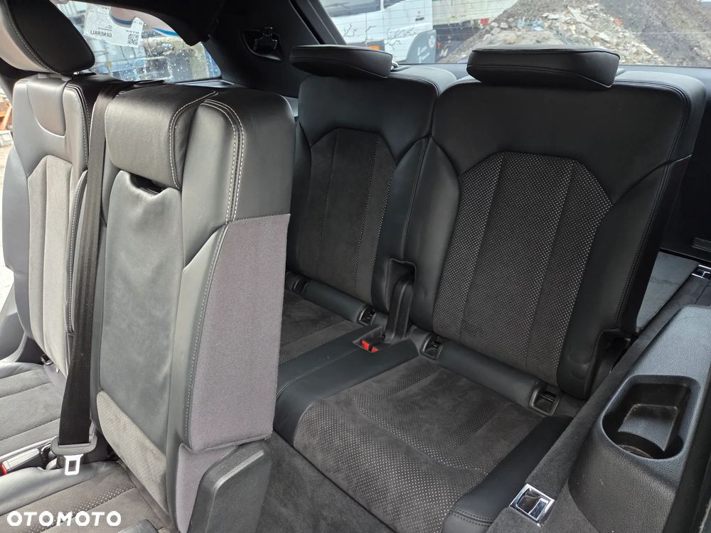 Audi Q7 3.0 TDI Quattro Tiptronic - 12