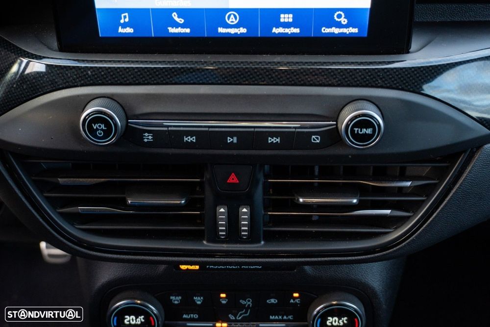 Ford Focus 1.0 EcoBoost MHEV ST-Line - 35