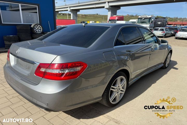 Lampa / Tripla stop stanga pe capota portbagaj A2129060358L Mercedes- - 8