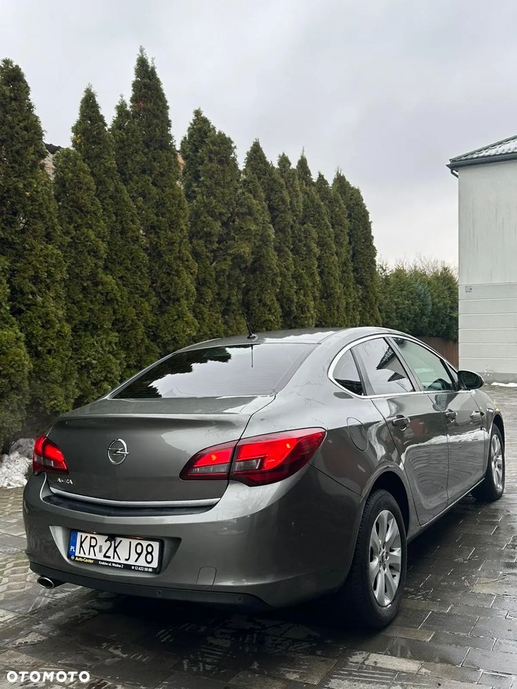 Opel Astra 1.4 T Active - 5
