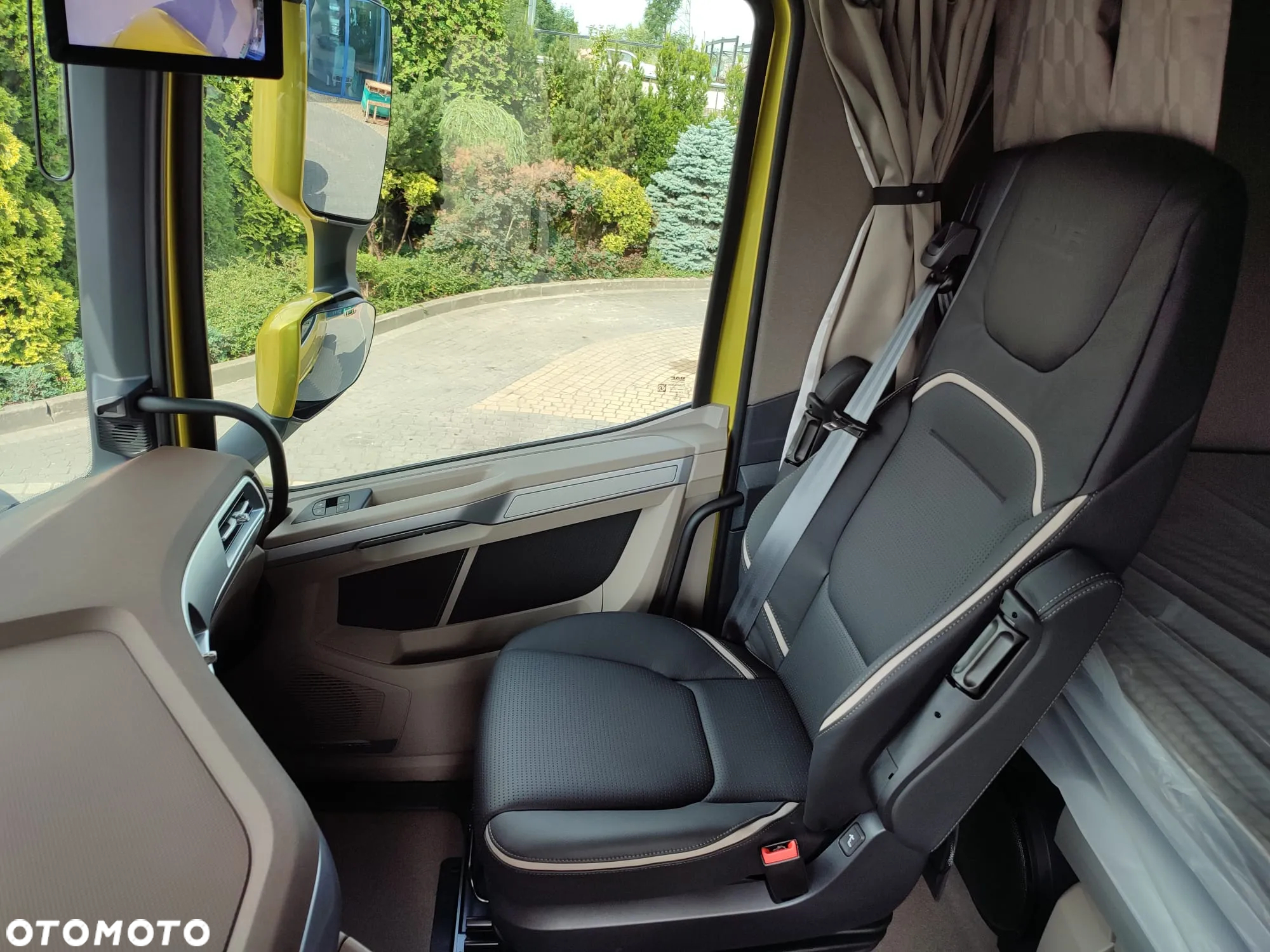 DAF XG+ 530 / STANDARD / FULL OPCJA / GWARANCJA / - 21
