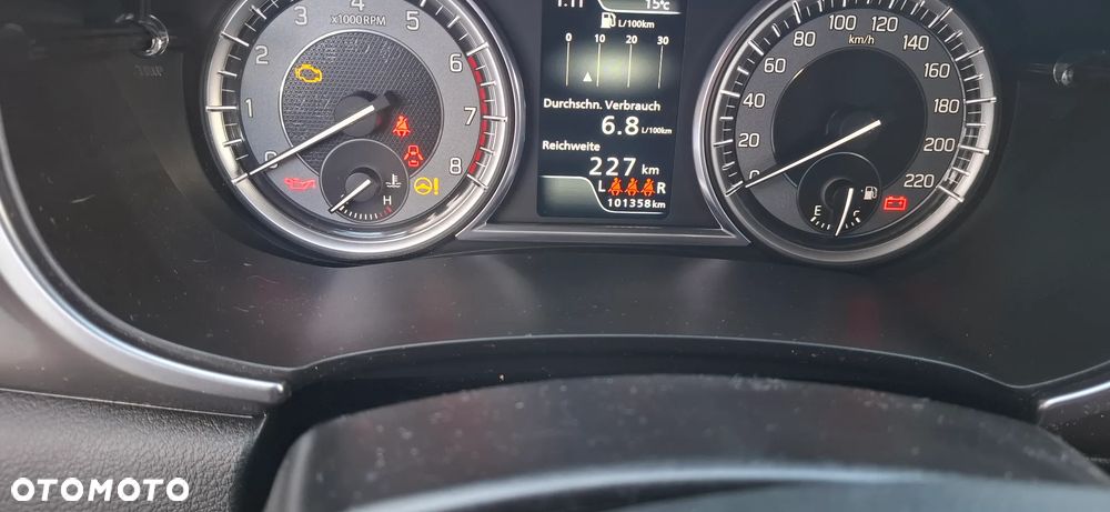 Suzuki Vitara 1.0 Boosterjet Premium 2WD - 24