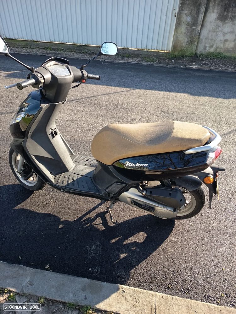 Peugeot Kisbee - 3