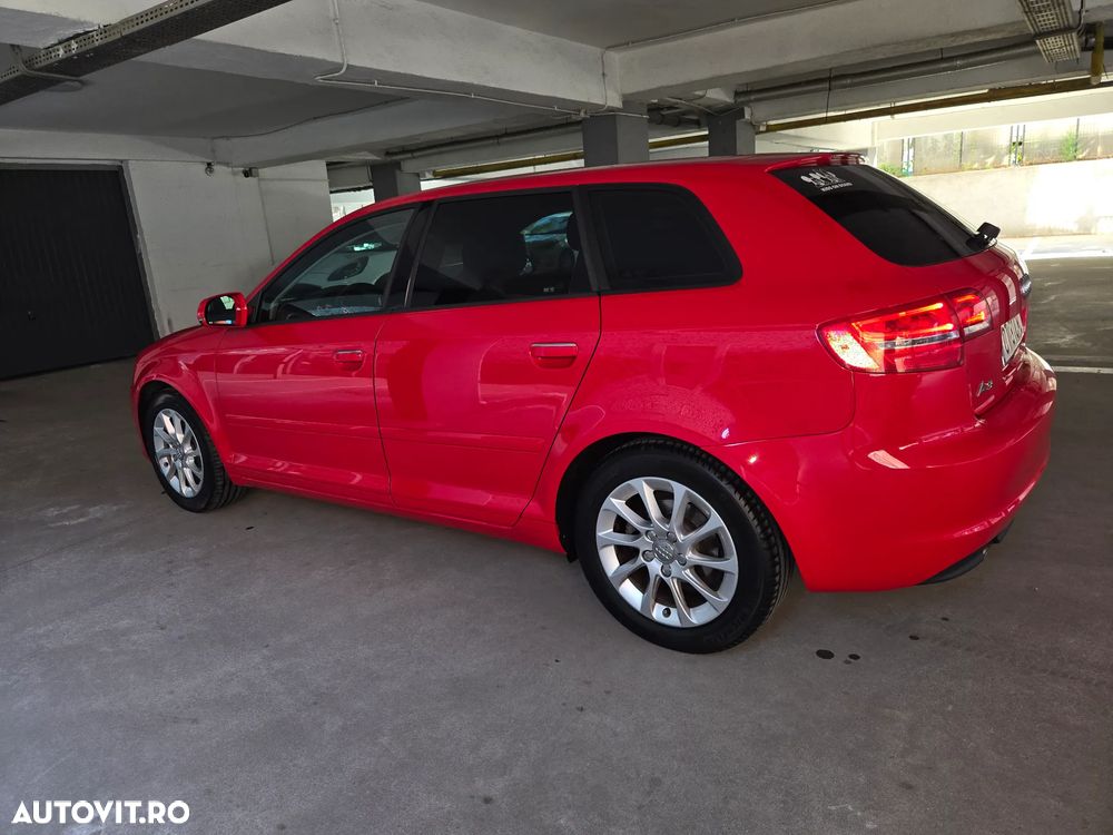 Audi A3 3-portiere 1.6 MPI Ambiente - 3