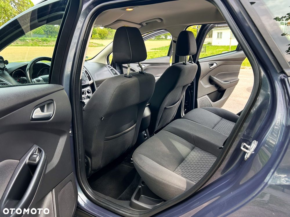 Ford Focus 1.0 EcoBoost Trend - 30