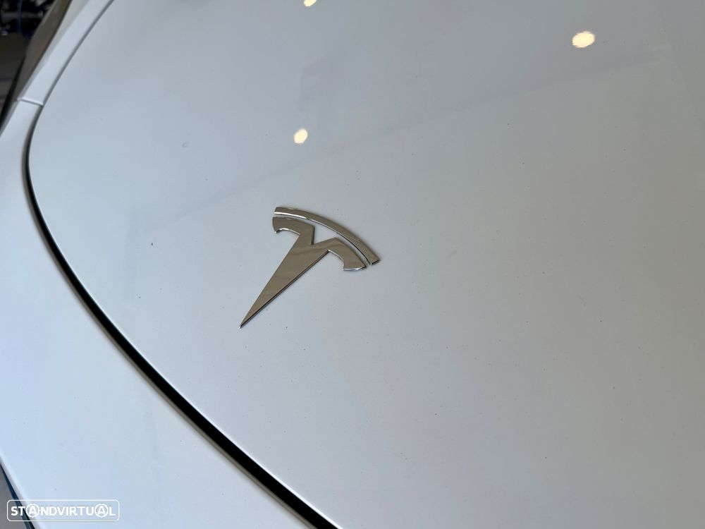 Tesla Model Y Standard - 29