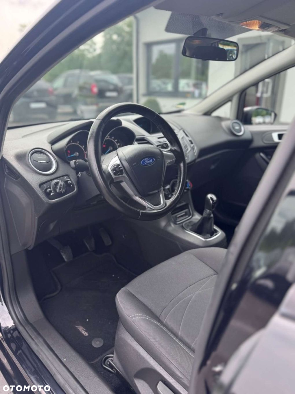 Ford Fiesta - 11
