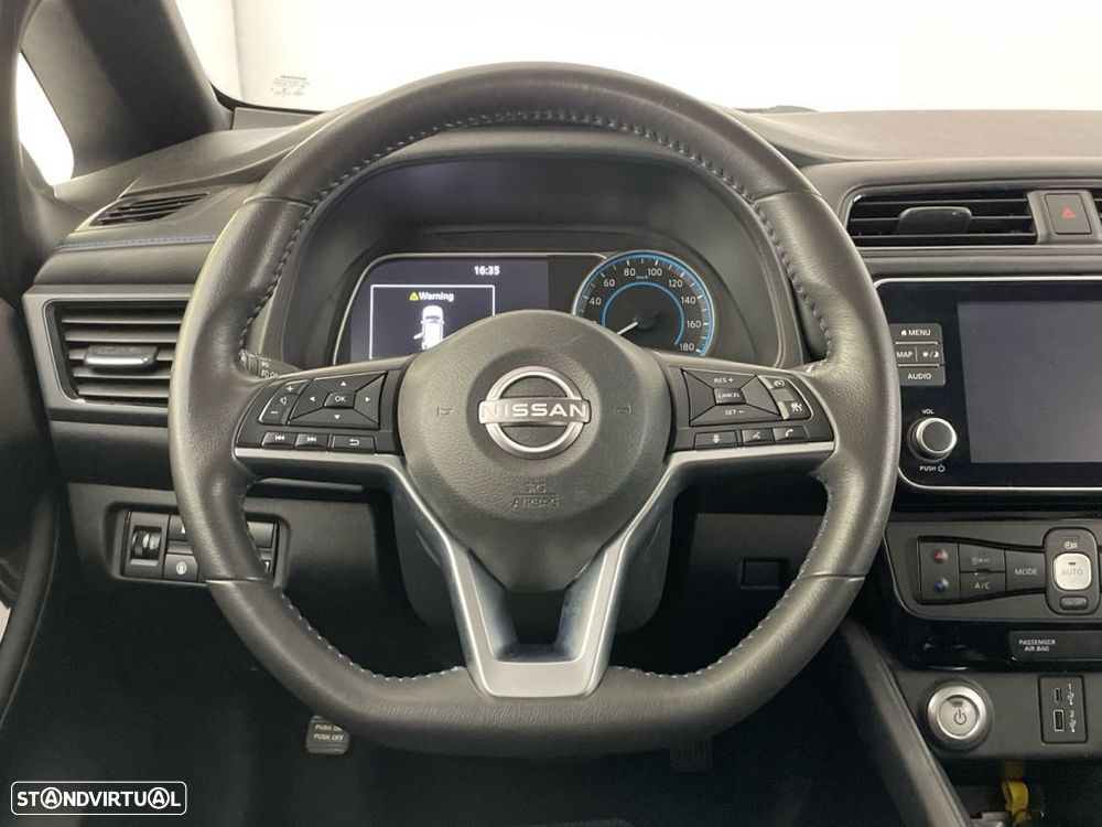 Nissan Leaf N-Connecta - 14