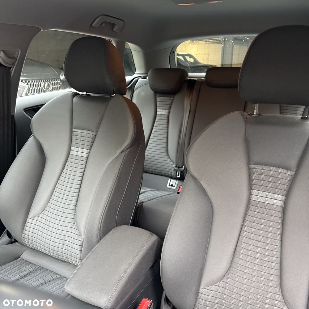 Audi A3 Sportback - 13