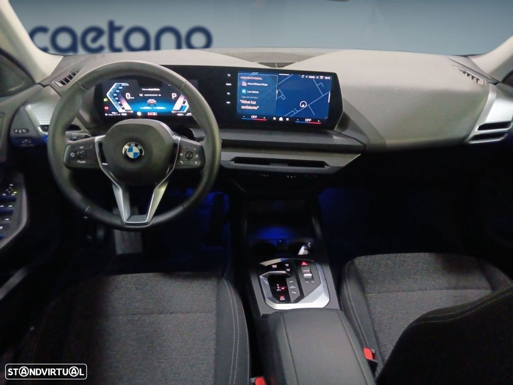 BMW 216 Gran Coupé - 14