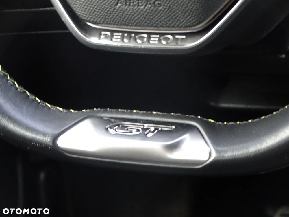 Peugeot 208 PureTech 100 EAT8 GT - 16