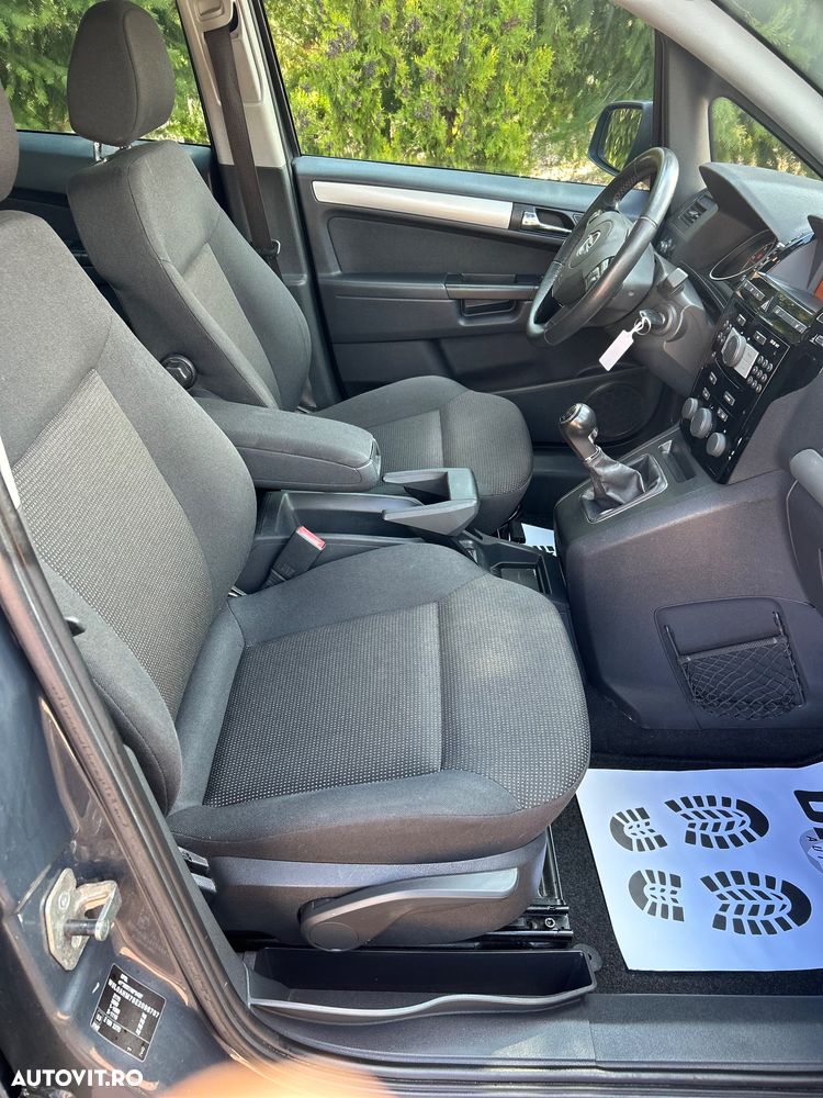 Opel Zafira 1.7 CDTI ecoFLEX Family Plus - 11