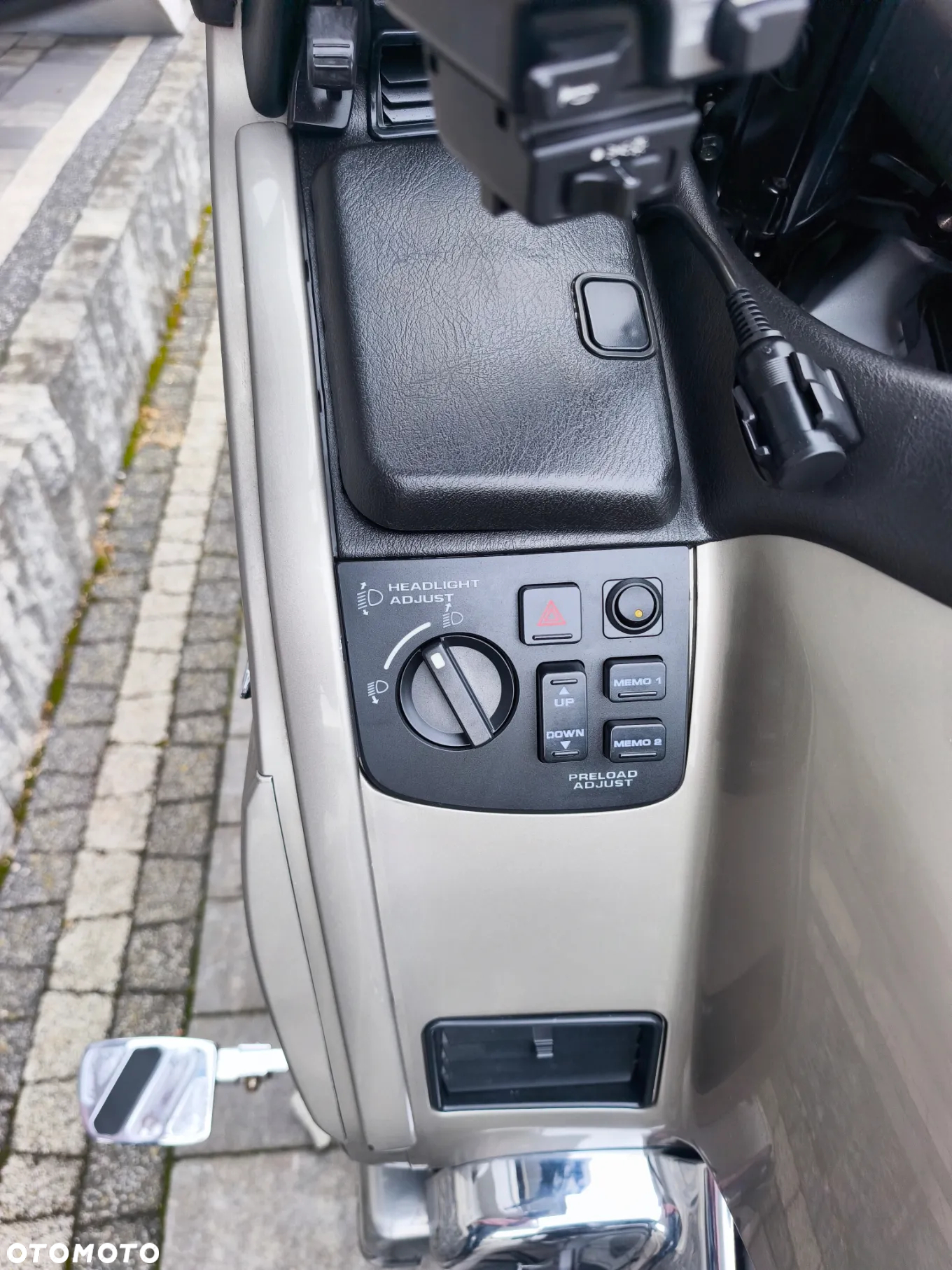 Honda GL - 13