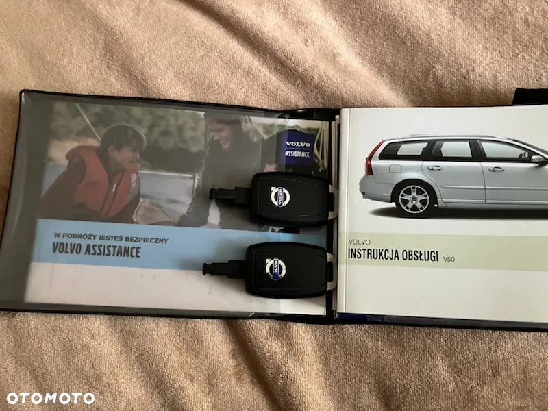 Volvo V50 - 32