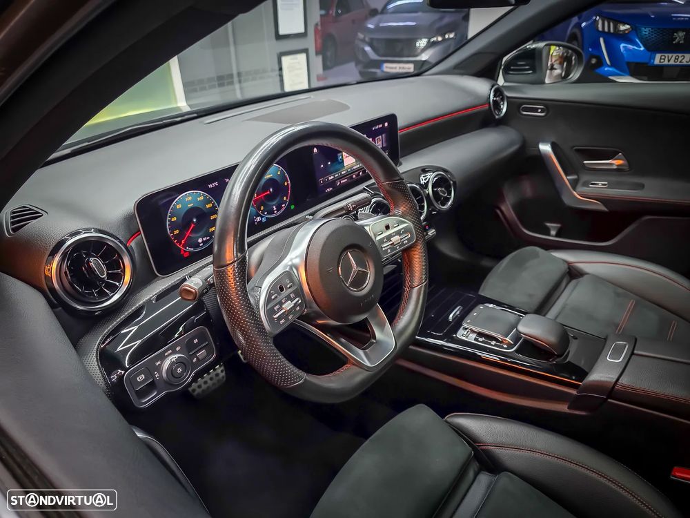 Mercedes-Benz A 180 d 7G-DCT AMG Line - 29