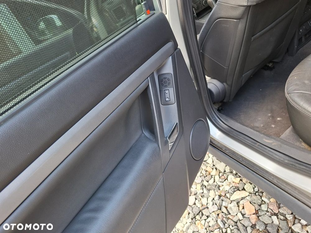 Opel Vectra 3.0 V6 CDTI Cosmo - 21