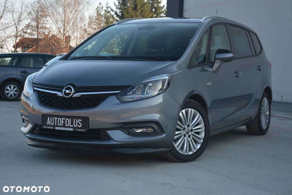 Opel Zafira - 26