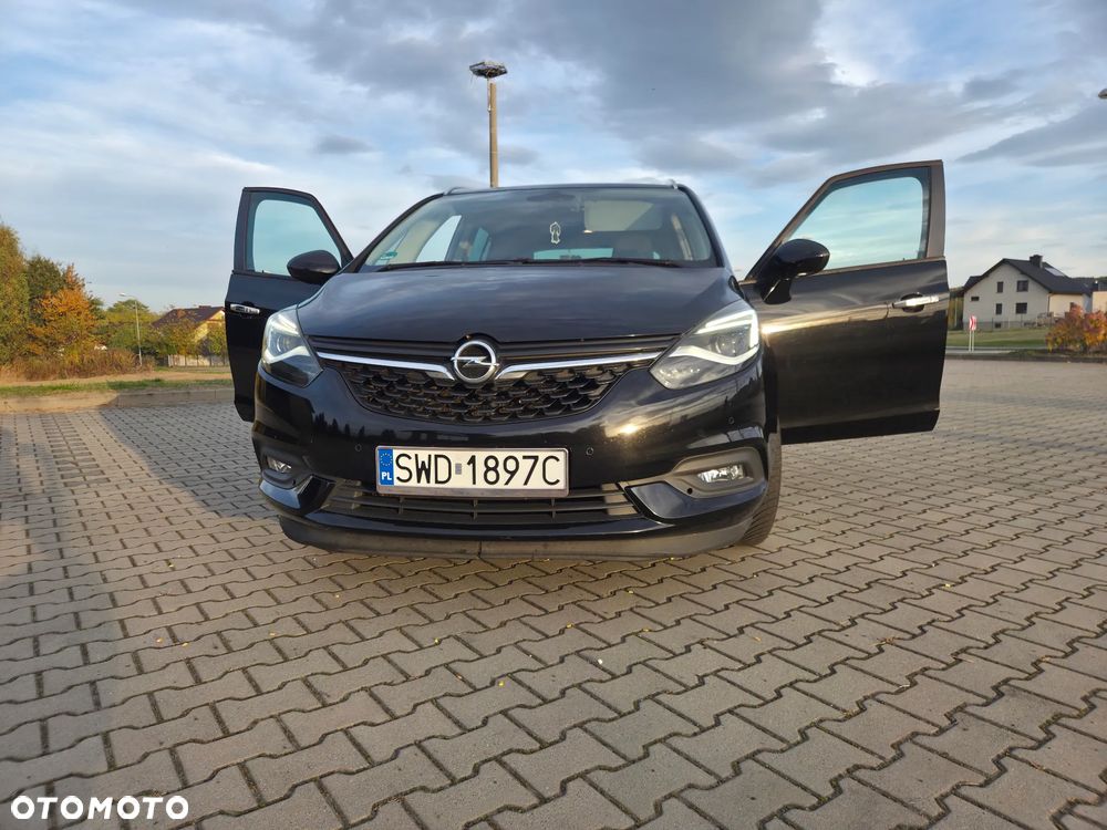 Opel Zafira 2017 photo 4